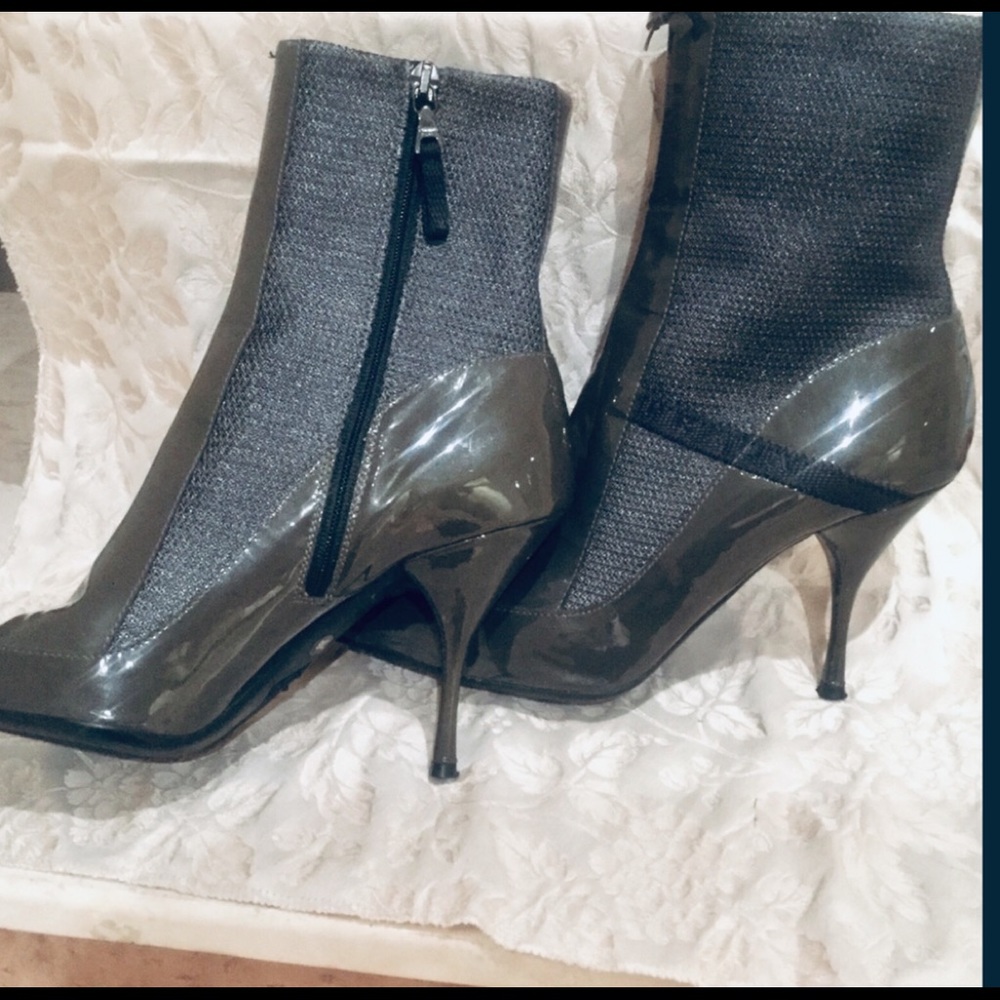 PRADA Grey Patent Leather Ankle Boots sz 6 - Picture 3 of 9